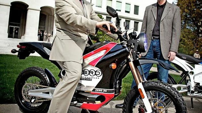 Arnold Goes Electric Governator Endorses Zero Motorcycles Announces 