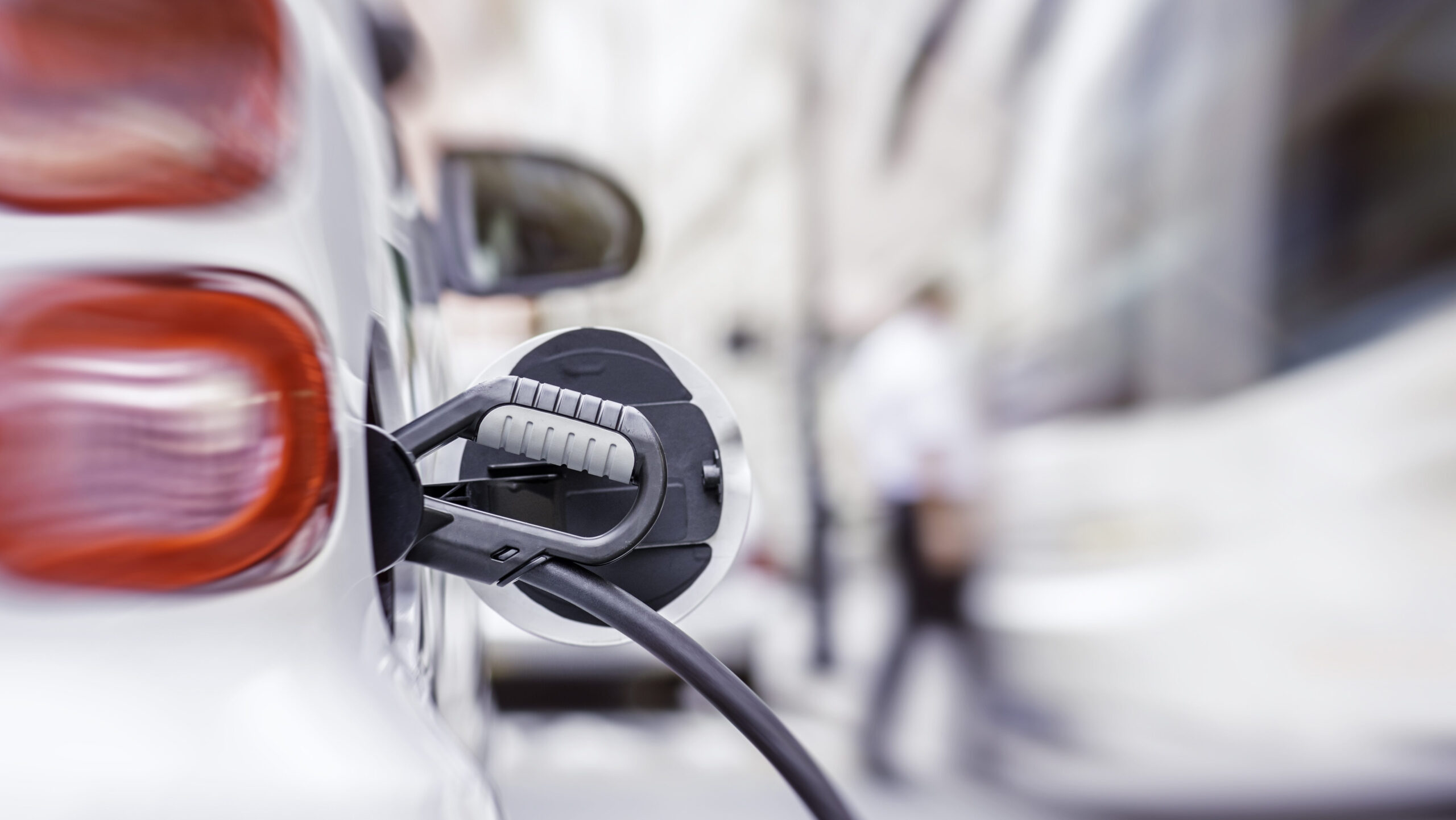 Feds Offer New Rebates To Get You Into An Electric Car