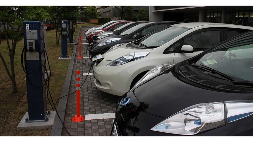 Ontario Canada Boosts Electric Vehicle Incentive Program Up To 14 000