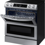 Samsung 6 3 Cu Ft Flex Duo Front Control Slide in Electric Range