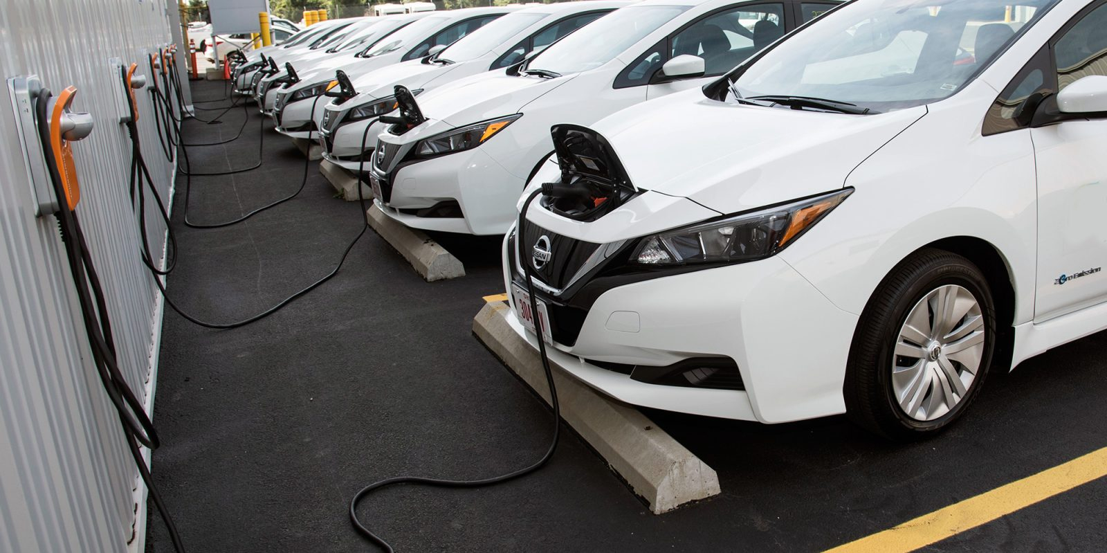 Xcel Energy Plans For 1 5 Million Electric Cars On Road By 2030 