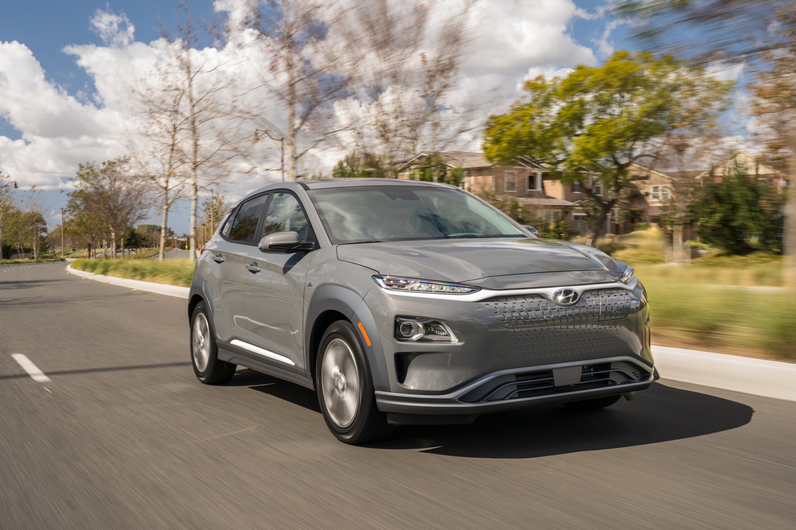 2019 Hyundai Kona Goes Full Electric With 250 Miles Of Range 