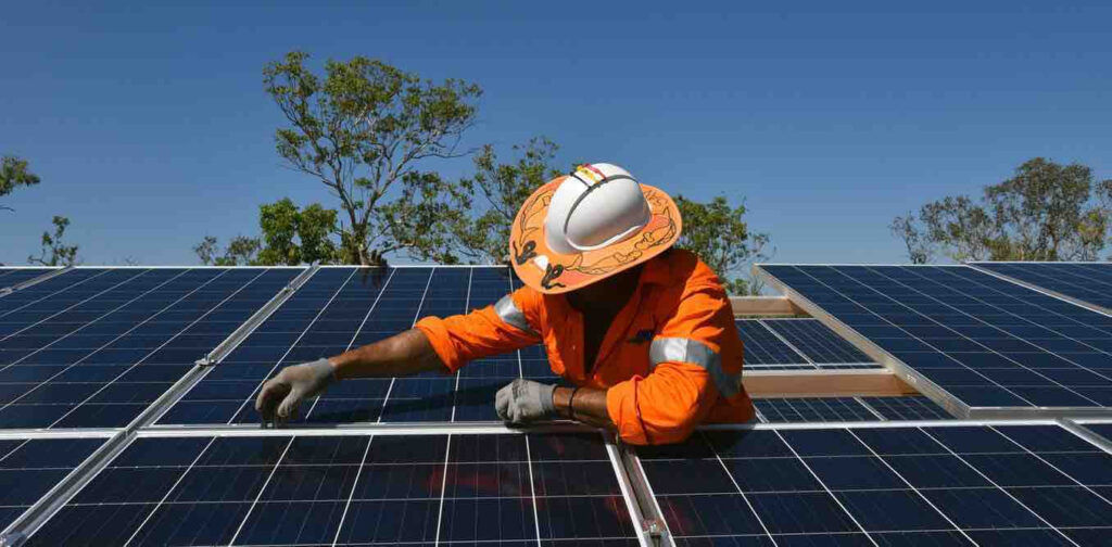 Solar Industry Warns Of bloodbath If Victoria Rebate Not Changed 