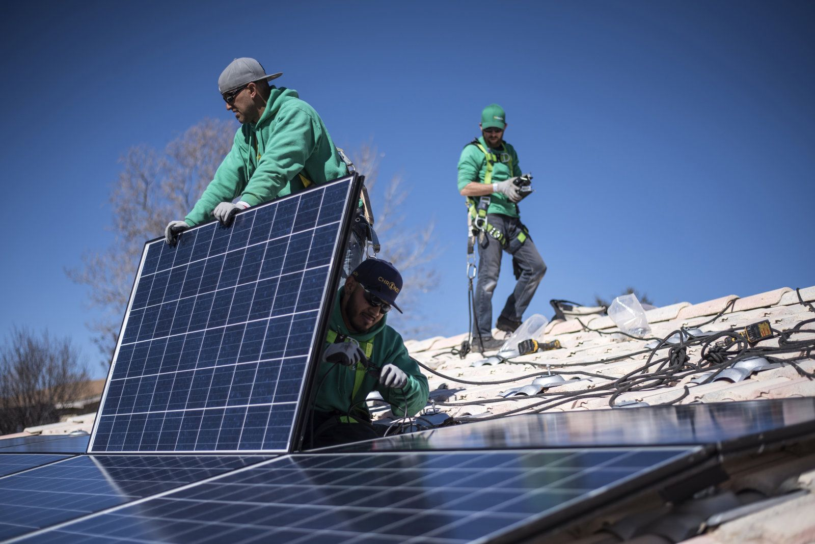 SolarCity Will Give Airbnb Users A Rebate On Solar Panels Solar 