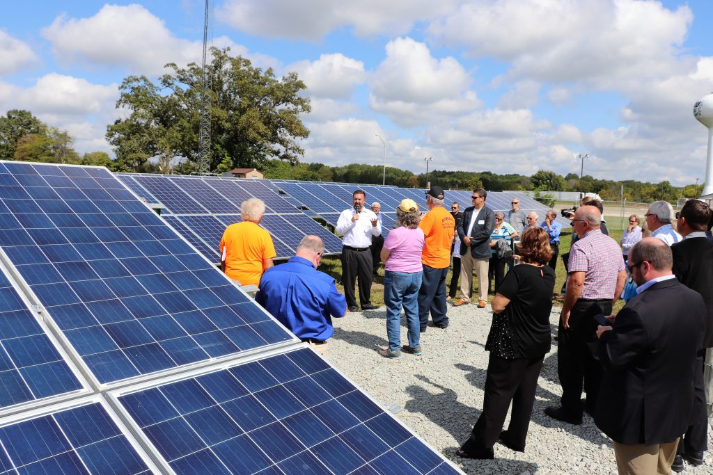 Wabash Valley Co ops Dedicate New Arrays To Launch Co op Solar 