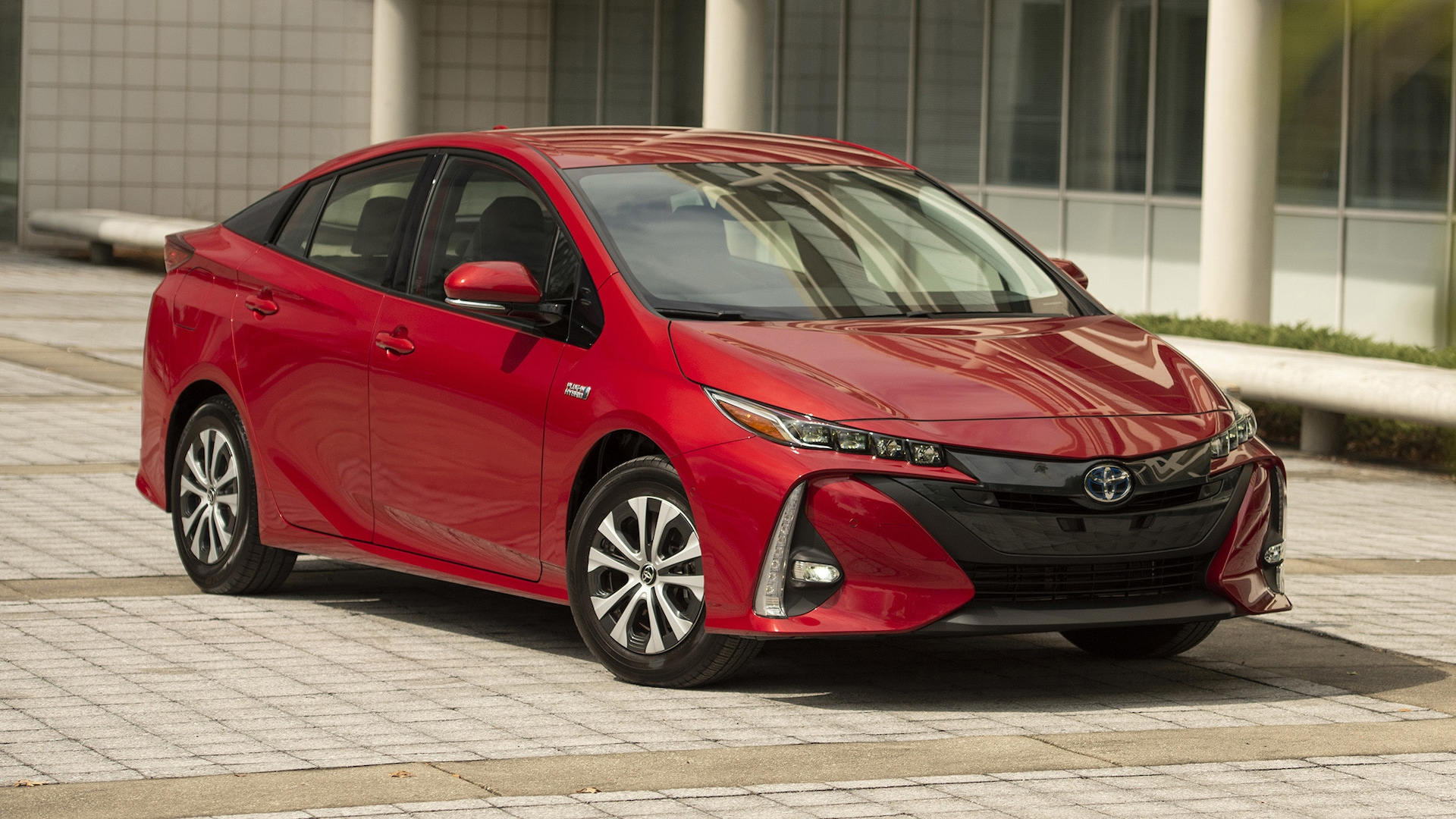 2022 Toyota Prius Prime Buyer s Guide Reviews Specs Comparisons