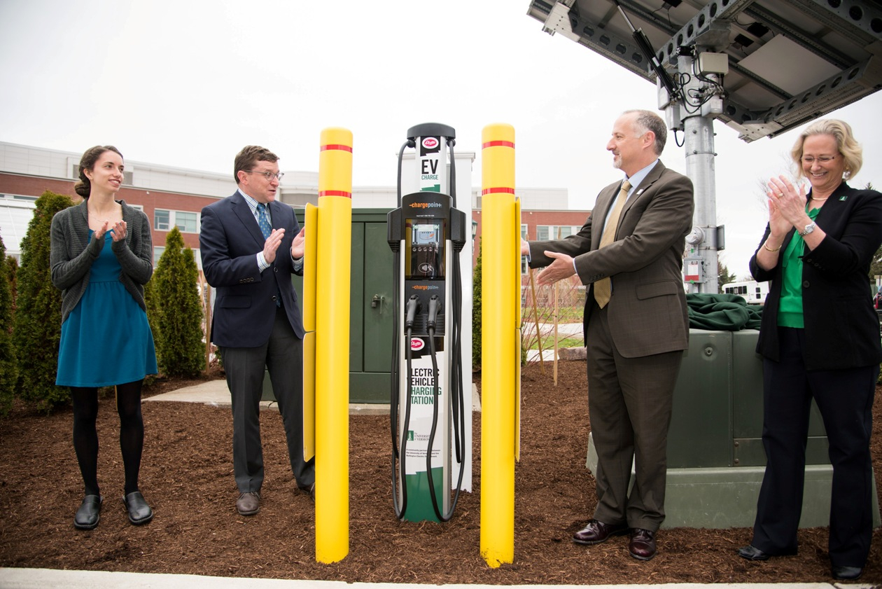 Burlington Electric Unveils Electric Vehicle Charging Stations On UVM 