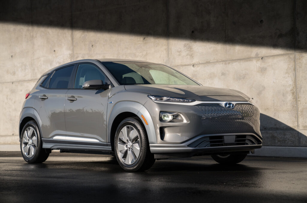 Hyundai Kona Electric 2019 Llega Con 250 Millas De Autonom a Motor 