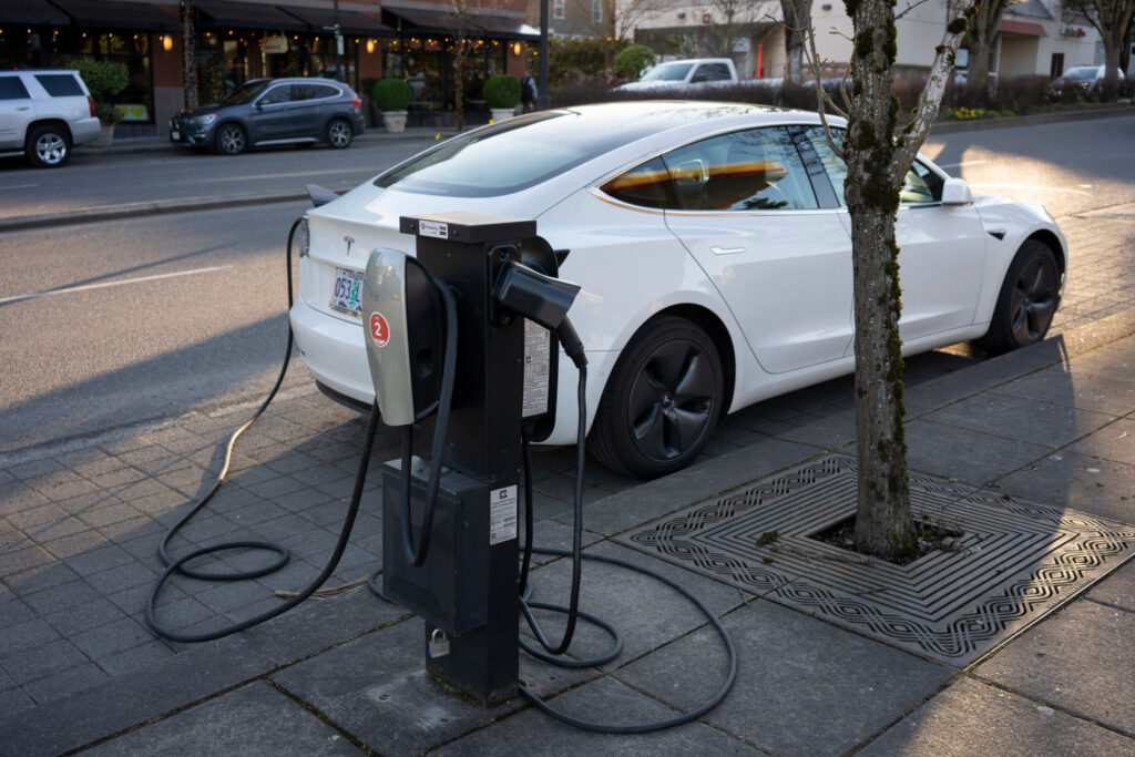 Illinois EPA Opens Second Round Of Electric Vehicle Rebates Chronicle 