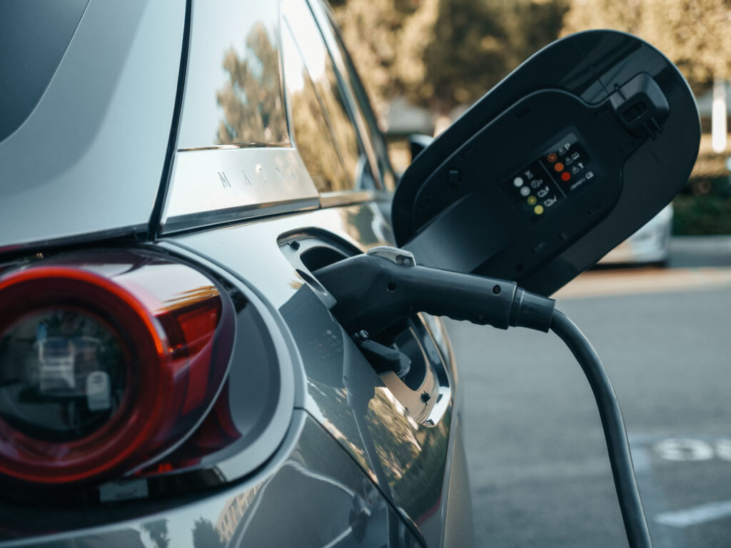 Rebates For Residential Use Electric Vehicle Chargers In Canada