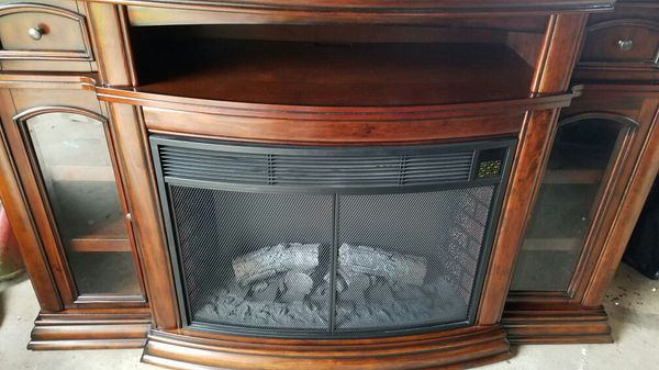 Well Universal 72 Electric Fireplace Media Mantle For Sale In Woodland 